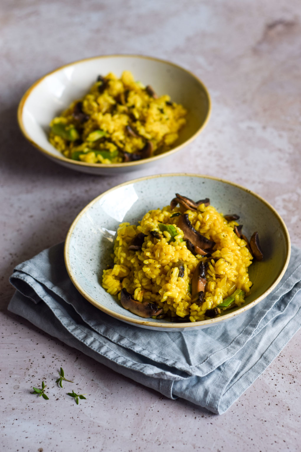 risotto ze szparagami i pieczarkami